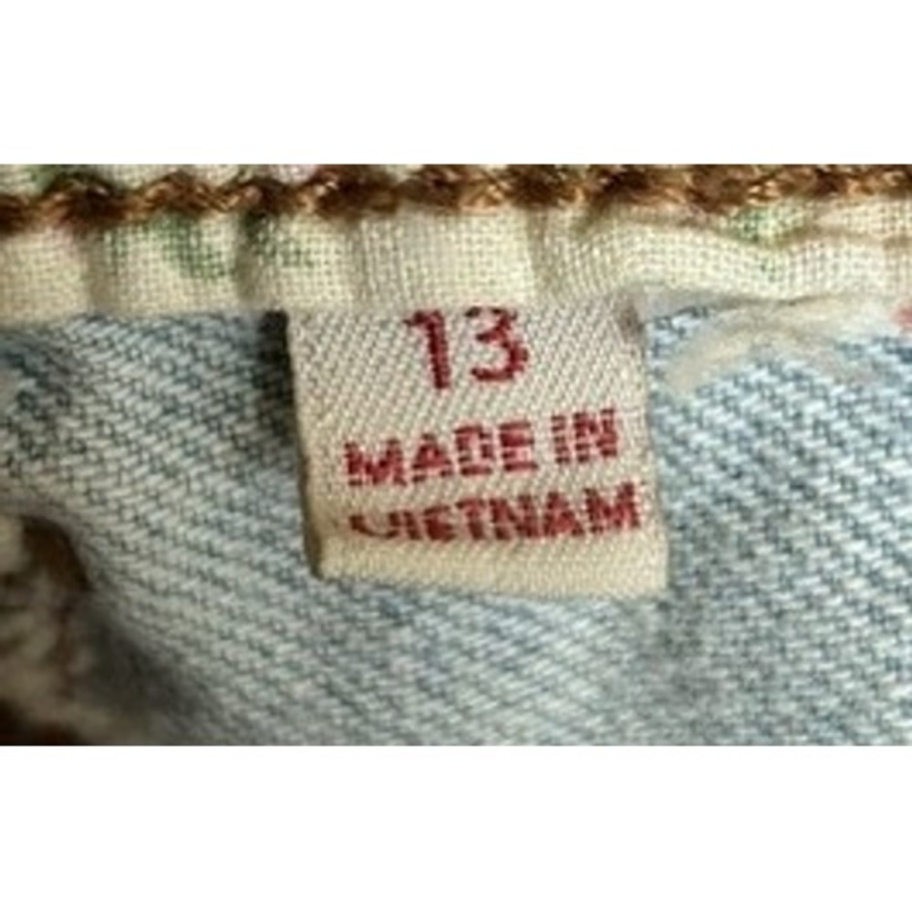 Vintage Y2K Bongo Capri Jeans Juniors 13 Low Rise Light Wash Denim Let me b Line - Picture 3 of 12